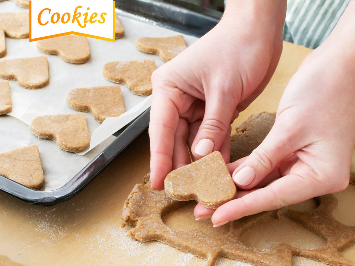 HULISEN Heart Cookie Cutter Set - 5 Pieces, Stainless Steel Biscuit Cutters with Handle