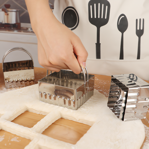HULISEN Ripple Square Cookie Cutter Set - 4 Pieces, Stainless Steel Biscuit Cutters with Handle