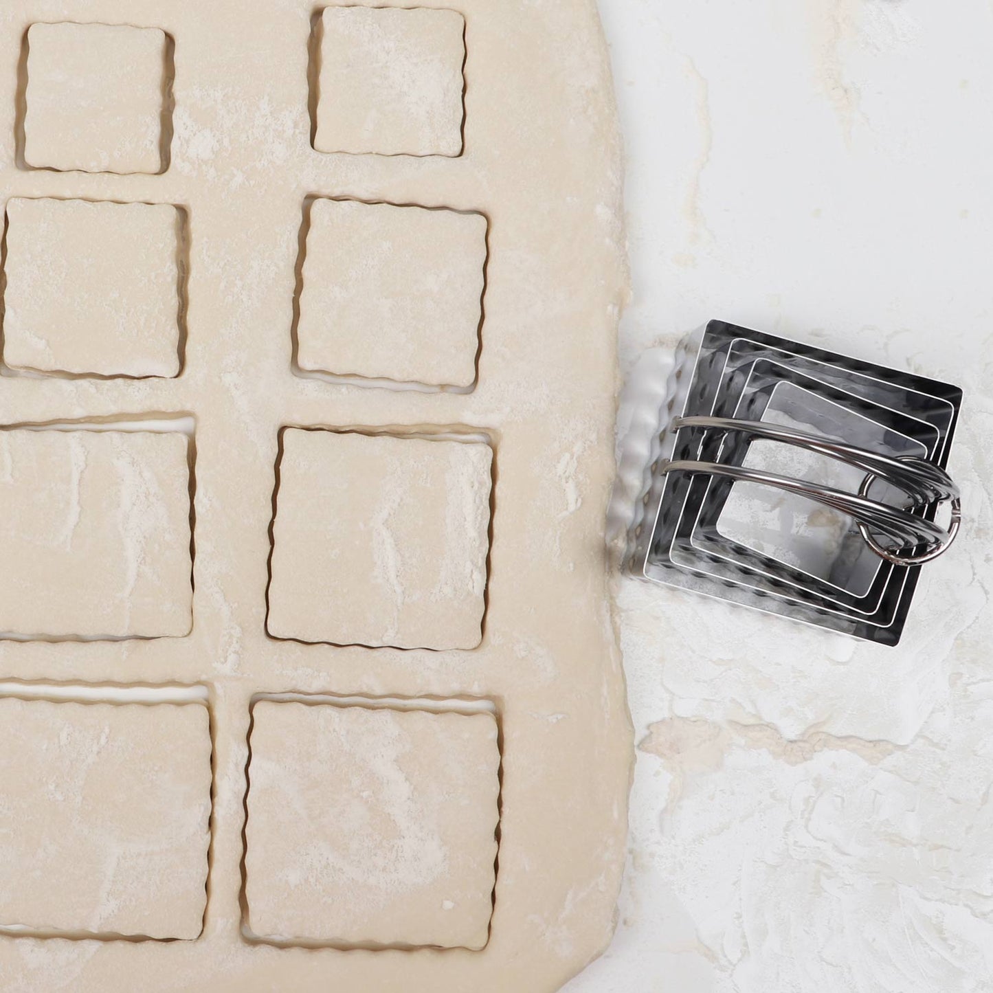 HULISEN Ripple Square Cookie Cutter Set - 4 Pieces, Stainless Steel Biscuit Cutters with Handle